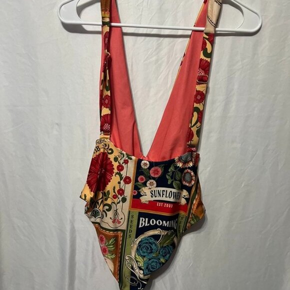 Agua Bendita Ellis Plunge Swimsuit | Medium - Picture 6 of 9